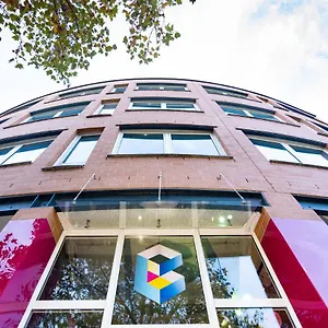 Hotel Boxhotel